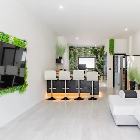 Tula Apartment Torremolinos